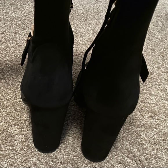 New Luxe Black Thigh High Faux Suede Lace Up Boots Chucky Heel/ 9.5 - Picture 4 of 7